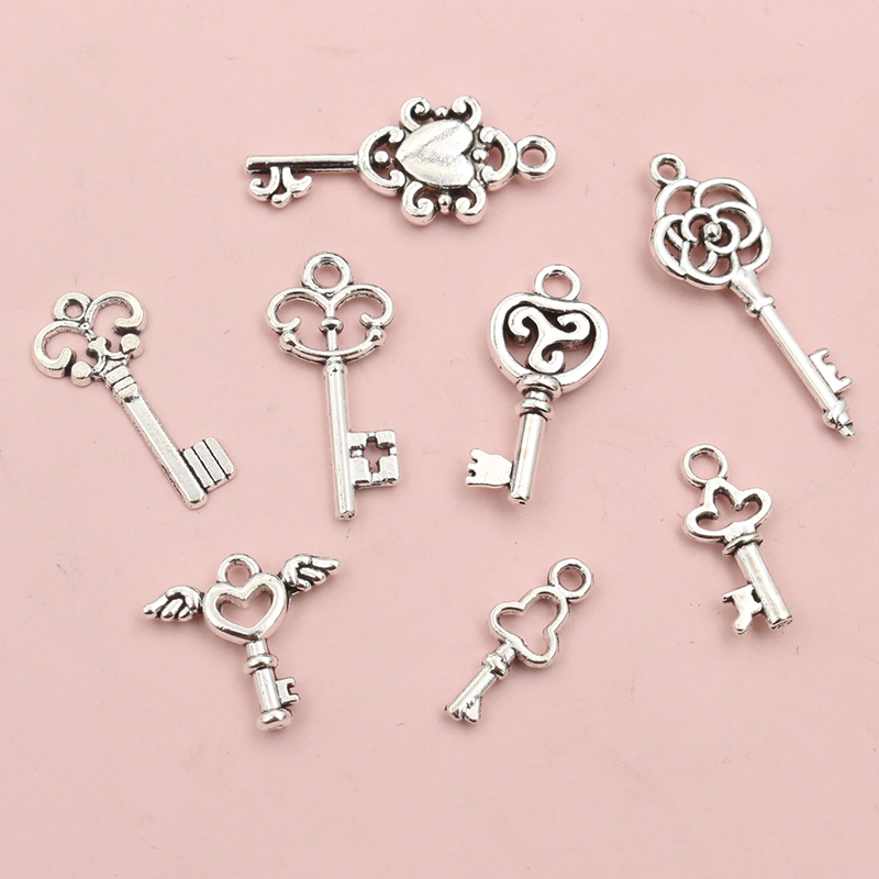 Vintage Tech Accessories - 50pcs Vintage Small Key Charms Antique
