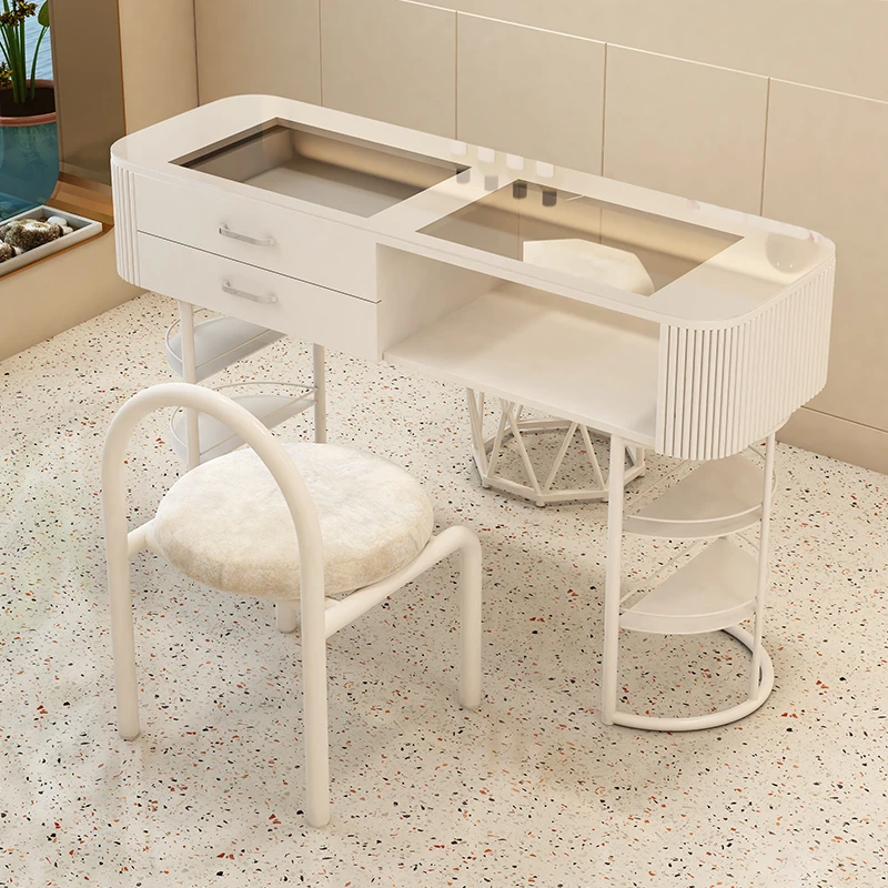 Accessories Stand Nail Table W – обзор и цена Tech Accessories Stand