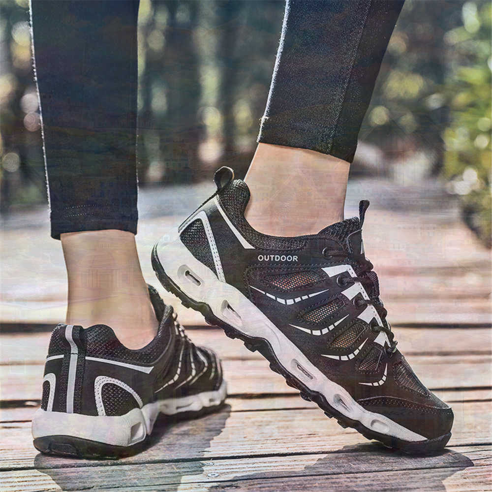 Sumer Round Tip Silver Sneaker – обзор и цена Kawaii Tech Accessories